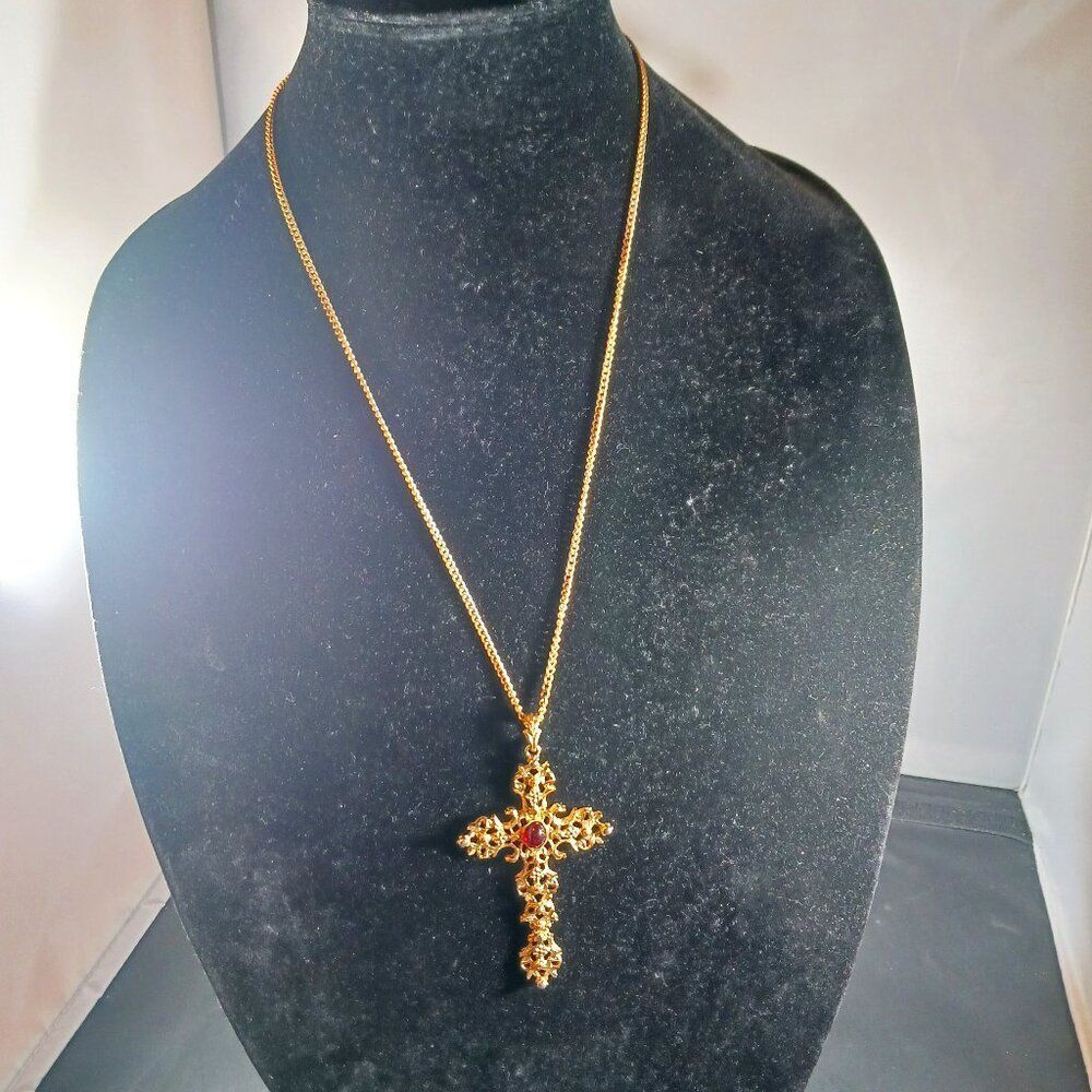 Vintage 70's Avon Cross Gold Tone Red Cabochon Pendant Necklace